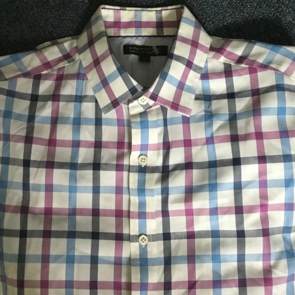 Banana Republic Men’s White Plaid Dress Shirt with Blue & Purple Checks
